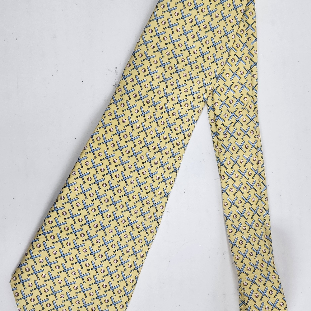 Vineyard Vines Yellow Tie with Blue and Brown Geometric Pattern